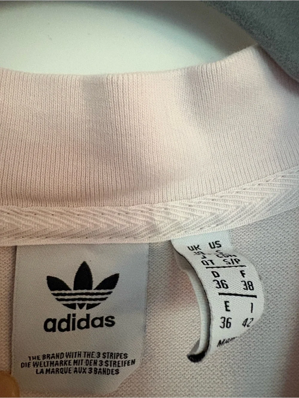 Sleeveless V-Neck Tennis Luxe Dress in Light Pink - Picture 5 of 8